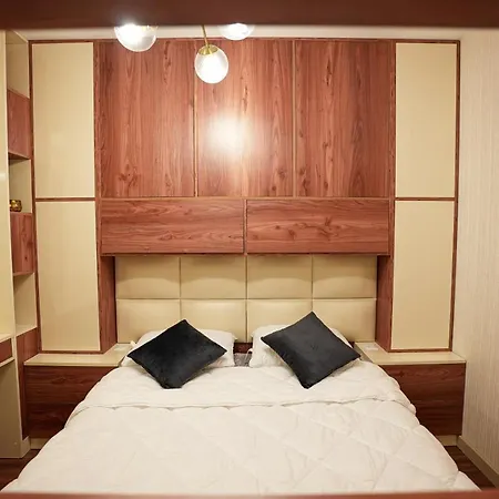 Gul Proje Express - Block B, Flat 79 Apartment